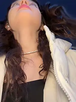 Times  Square online show from February 2025 05:08:01 AM