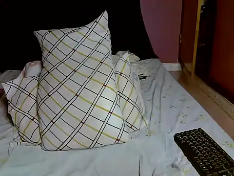 Queen petite  online show from February 2026 09:59:02 AM