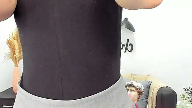 LolaWilsons online show from February 2025 06:24:02 AM