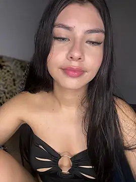 Snapshot of hurrem_18 chatting on March 2026 08:03:01 PM hurrem 18 online show from March 2026 08:03:01 PM