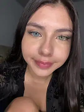 Snapshot of hurrem_18 chatting on March 2026 08:19:02 PM hurrem 18 online show from March 2026 08:19:02 PM