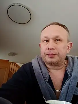 Snapshot of dikas45xxx chatting on March 2025 05:44:02 AM dikas45xxx online show from March 2025 05:44:02 AM