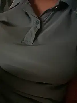 Tuongvy05 online show from October 2025 04:07:02 PM