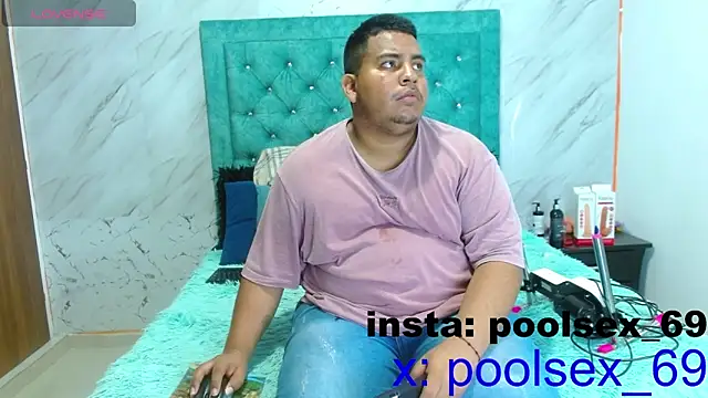 Snapshot of Poolsex_69 chatting on December 2024 12:28:02 PM Poolsex 69 online show from December 2024 12:28:02 PM