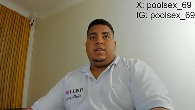 Snapshot of Poolsex_69 chatting on September 2025 03:23:02 PM Poolsex 69 online show from September 2025 03:23:02 PM