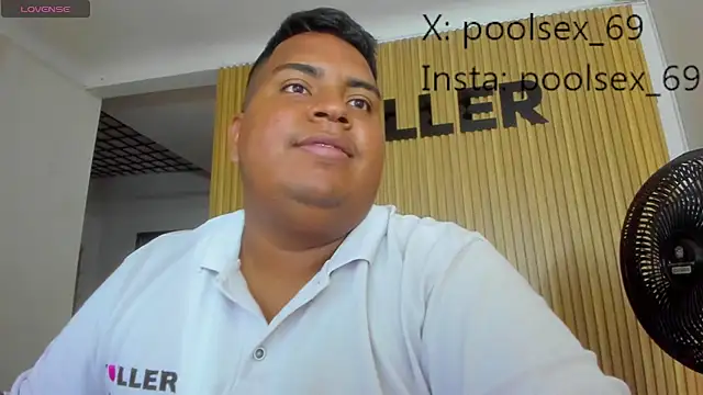 Snapshot of Poolsex_69 chatting on October 2025 07:24:02 PM Poolsex 69 online show from October 2025 07:24:02 PM