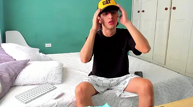 Chandler ken online show from January 2025 04:05:01 PM