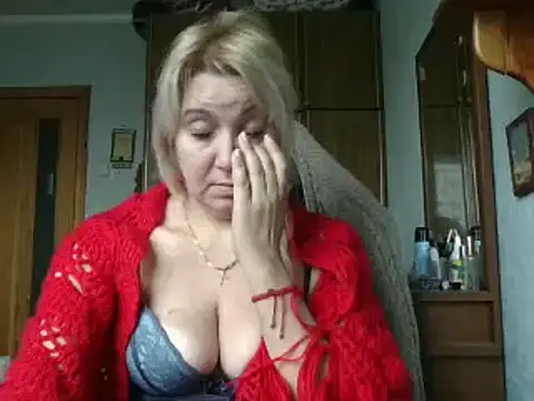 IrinaB1 online show from December 2025 09:38:01 AM