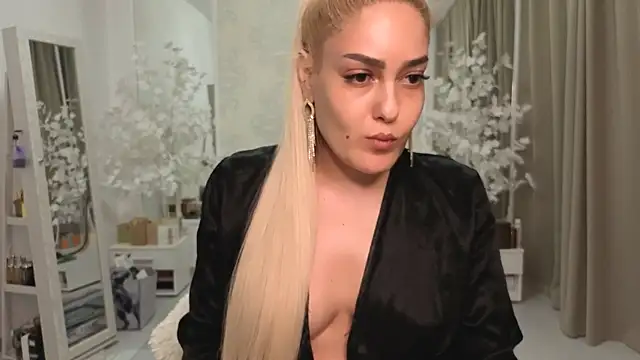 Snapshot of HotFireBabe_ chatting on August 2026 12:36:02 AM HotFireBabe online show from August 2026 12:36:02 AM