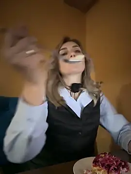 Snapshot of Crazy-Rosa chatting on January 2025 02:49:02 PM Crazy-Rosa online show from January 2025 02:49:02 PM