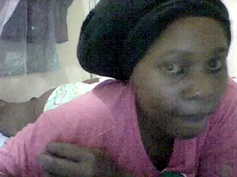 Snapshot of EBONYVANILLA02 chatting on December 2024 03:06:01 PM EBONYVANILLA02 online show from December 2024 03:06:01 PM