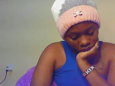 EBONYVANILLA02 online show from November 2025 09:26:02 PM