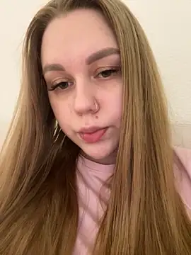 Marylallka5 online show from May 2026 02:25:01 PM