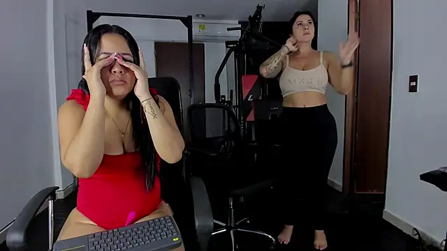 CoupleBigAss online show from December 2024 11:15:02 AM