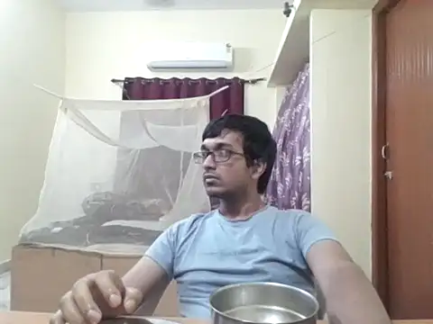 THE NAKED BOY online show from February 2026 12:44:02 PM