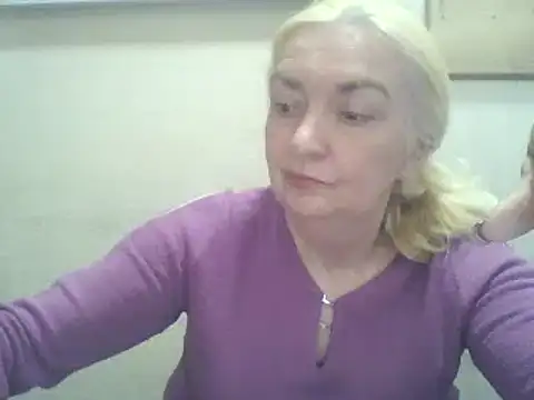 Snapshot of Meri798 chatting on May 2026 07:00:01 PM Meri798 online show from May 2026 07:00:01 PM