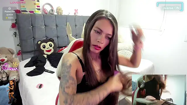 Snapshot of sweetlittlelisa chatting on June 2026 08:24:01 PM sweetlittlelisa online show from June 2026 08:24:01 PM