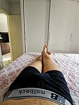 Snapshot of matheus387 chatting on October 2025 04:44:02 PM matheus387 online show from October 2025 04:44:02 PM