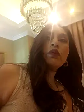 MonicaMoret online show from February 2025 12:06:02 PM