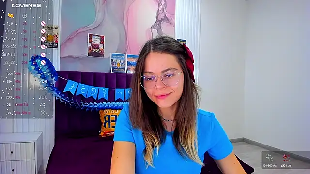 Kelly Cuutie online show from September 2025 12:47:01 AM