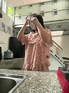 Baby Claraa online show from March 2025 06:42:02 AM