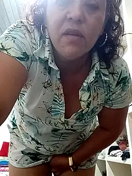 Snapshot of Fulopp15 chatting on December 2024 10:24:01 AM Fulopp15 online show from December 2024 10:24:01 AM