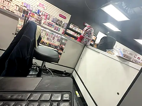 RawRyder8 online show from December 2025 02:06:02 AM