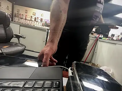 RawRyder8 online show from April 2026 03:17:02 AM