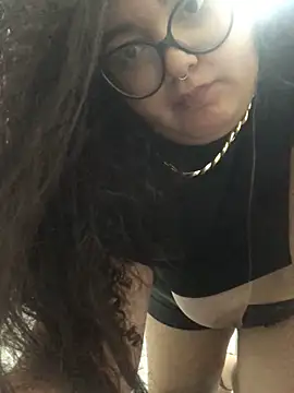 Snapshot of luadesnuda chatting on January 2025 02:47:02 AM luadesnuda online show from January 2025 02:47:02 AM