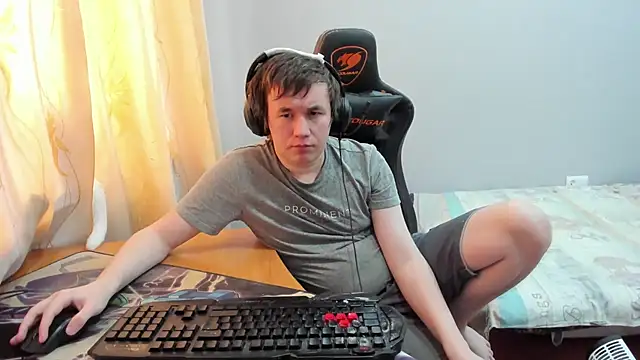 iliaskrislove online show from February 2026 07:51:01 AM