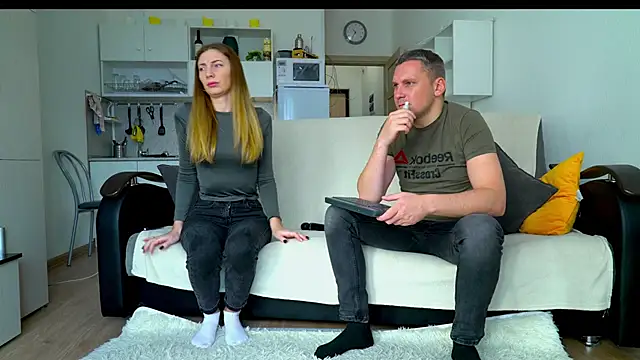 littlesweettifany online show from October 2025 10:30:01 AM