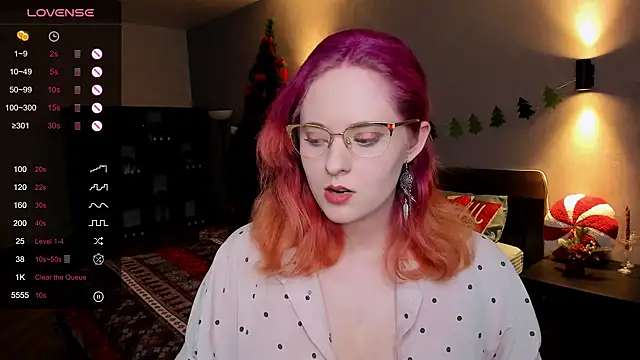 Aemilia  online show from January 2025 12:15:02 PM