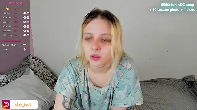 Alice Halle online show from January 2025 07:57:01 AM