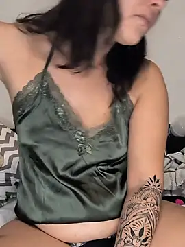 Snapshot of Linalicious chatting on June 2026 01:26:01 PM Linalicious online show from June 2026 01:26:01 PM