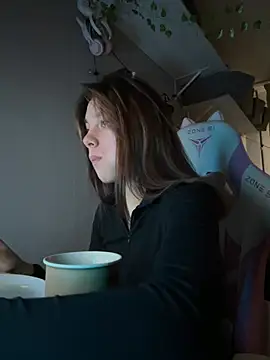 MashkaRay online show from February 2025 10:59:02 AM