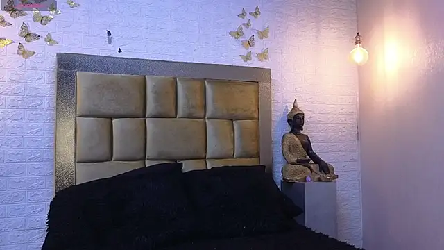 ximenawilliamss online show from October 2025 08:33:02 PM