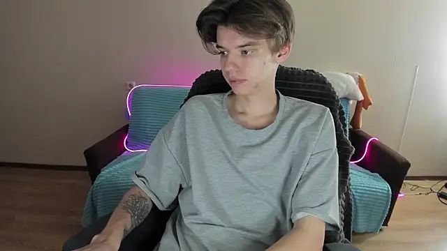 Liam sexy1 online show from December 2024 08:23:02 AM