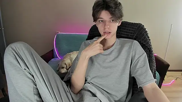 Liam sexy1 online show from December 2024 07:44:02 AM