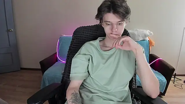 Liam sexy1 online show from January 2025 02:11:01 PM