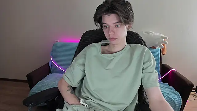 Liam sexy1 online show from January 2025 04:52:02 AM