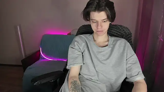 Liam sexy1 online show from March 2025 02:08:02 PM