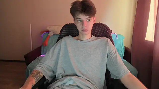 Liam sexy1 online show from September 2025 02:44:02 PM