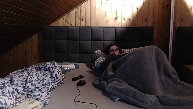 BoeseMoni1998 online show from February 2025 06:05:02 PM