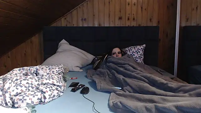 BoeseMoni1998 online show from March 2025 08:21:01 PM