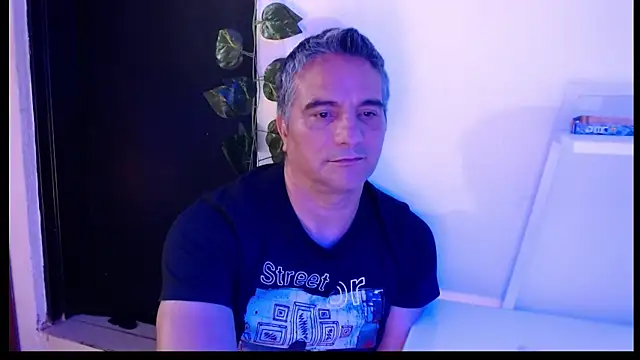 golden punisher online show from February 2025 08:43:01 AM