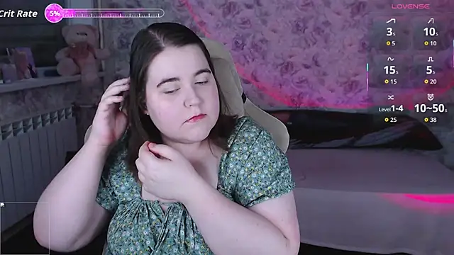 Estelle Hicks online show from March 2026 06:35:02 PM