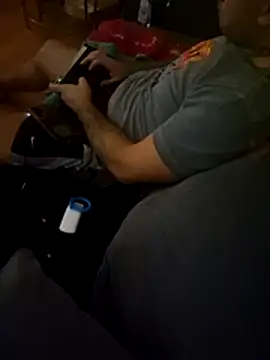 KinkyDanio online show from November 2025 08:52:01 PM