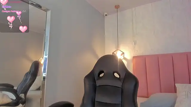 Snapshot of SUNNYCYRUS chatting on January 2026 12:40:01 PM SUNNYCYRUS online show from January 2026 12:40:01 PM