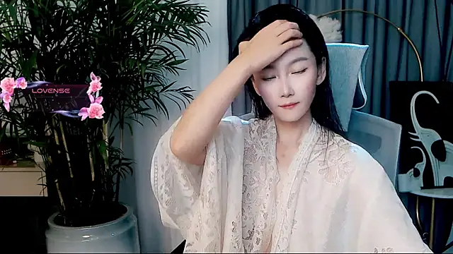 FeiFei-babe online show from September 2025 07:41:01 AM