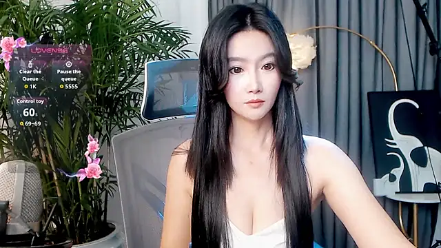 FeiFei-babe online show from September 2025 11:26:01 AM